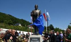 Spomenik Ratnom Zločincu Iz Drugog Svjetskog Rata kao Dio Rusko-Srpske Operacije Uticaja (Ljubomir Filipović)