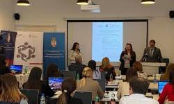 Web aplikacija za unos podataka razvrstanih po polu