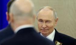 It’s ‘Black August’ in Russia, but Putin is sweeping this summer’s crisis under the rug