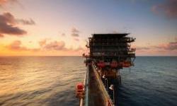 Ruski grafikoni Instituta KSE: Umjerene cijene energenata vraćaju pritisak -  Budžetski deficit raste