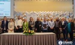 Private sector helping youth get closer to employment